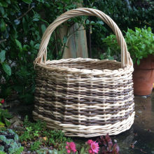 Two-tone small handbag basket